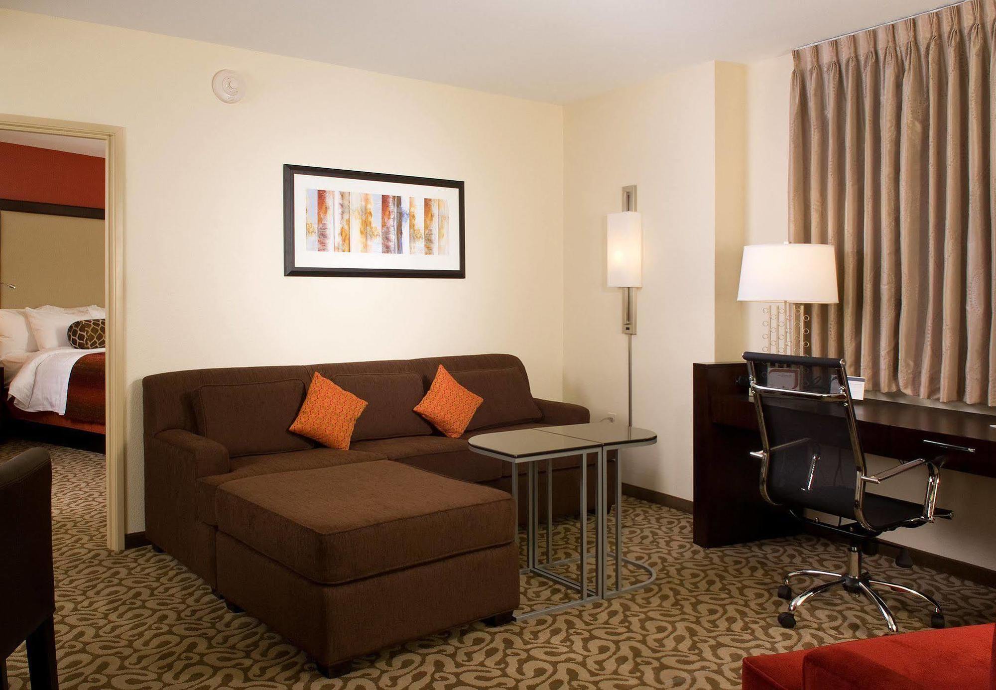 Residence Inn By Marriott Fairfax City Extérieur photo